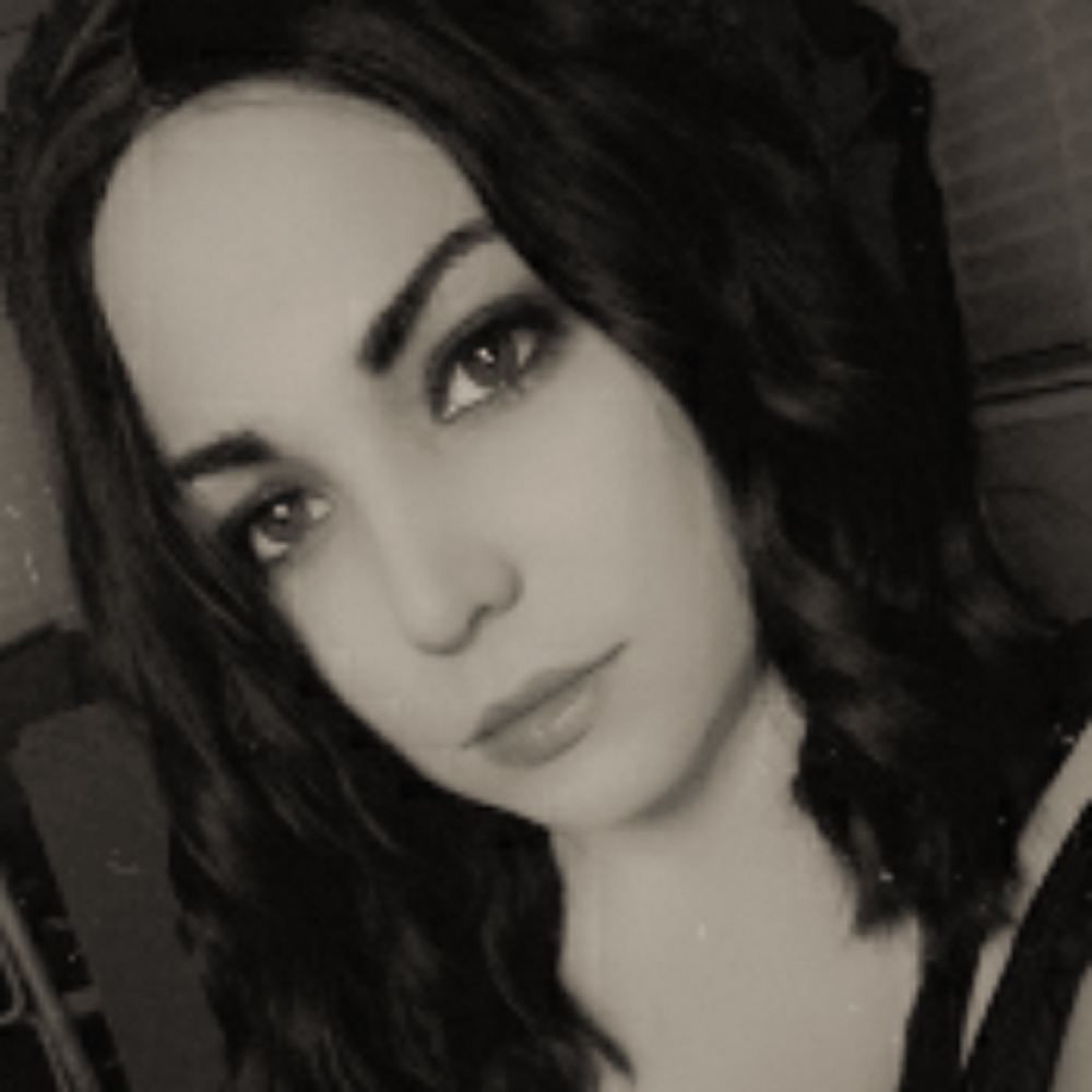 Meet your Posher, Carly